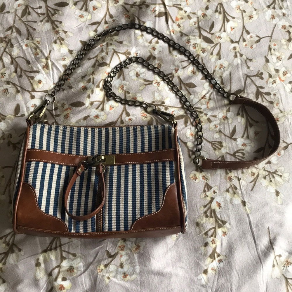 ModCloth Festival Booth Browsing Bag